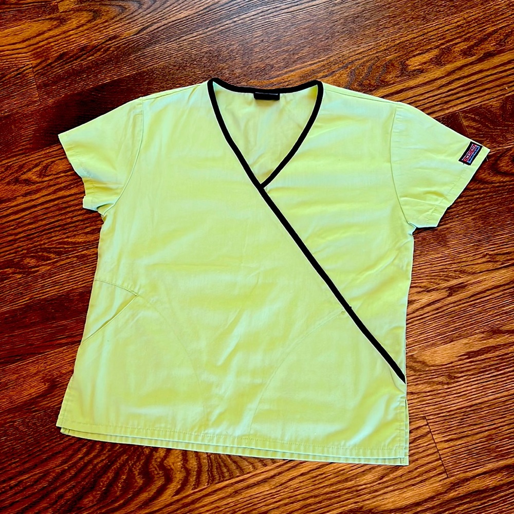 Cherokee Women’s Scrub top